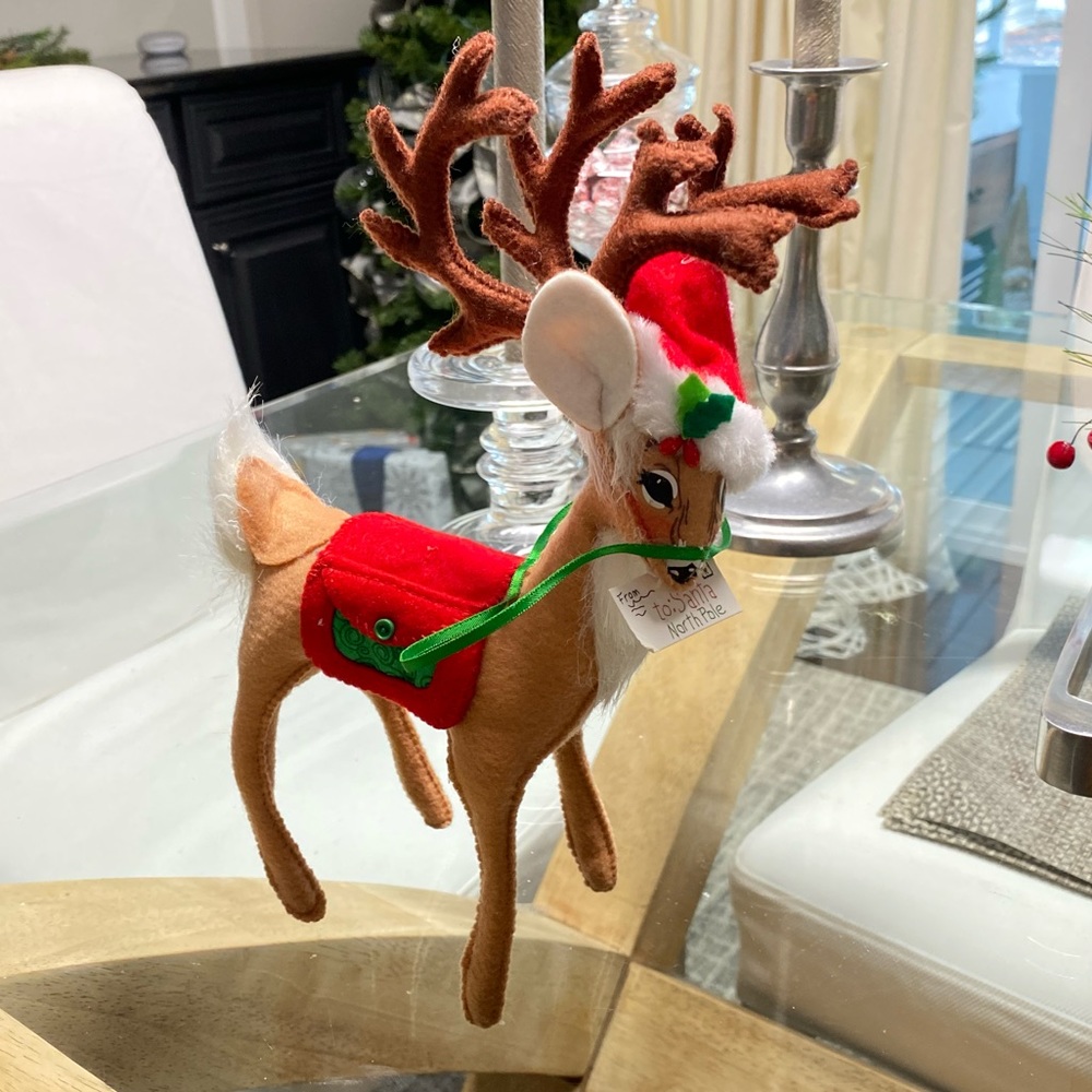 Annalee 2017 special delivery reindeer